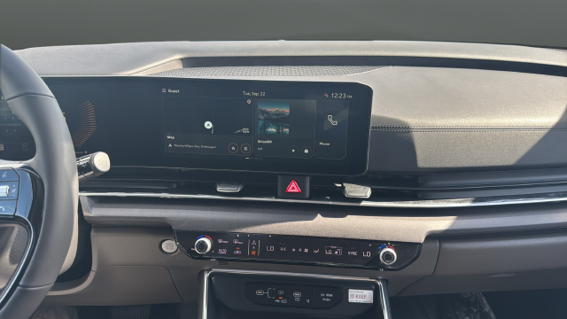 2027 Kia Carnival EX