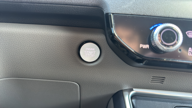 2027 Kia Carnival EX