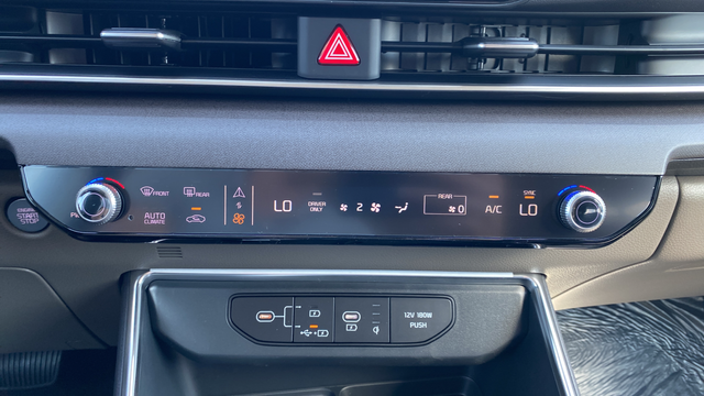 2026 Kia Carnival Hybrid EX