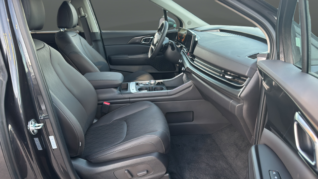 2027 Kia Carnival Hybrid EX