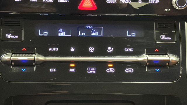 2024 Kia Carnival SX Prestige