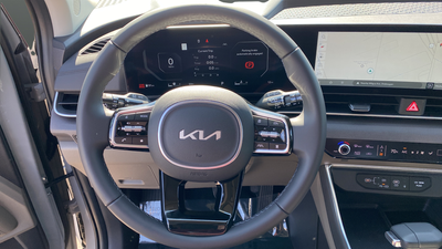 2026 Kia Carnival SX