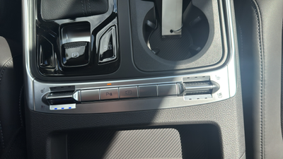2027 Kia Carnival SX