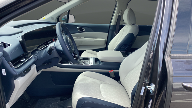 2026 Kia Carnival SX