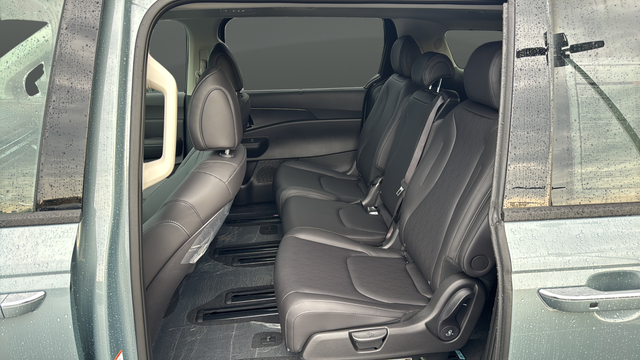 2027 Kia Carnival SX
