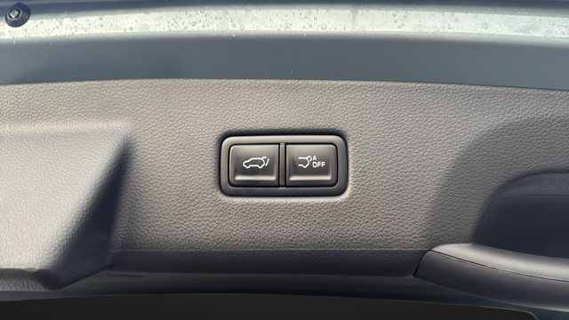 2027 Kia Carnival SX