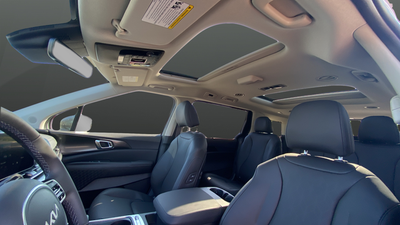 2026 Kia Carnival SX