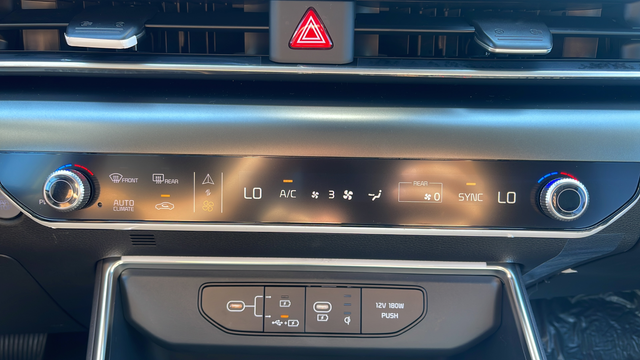 2027 Kia Carnival SX Prestige