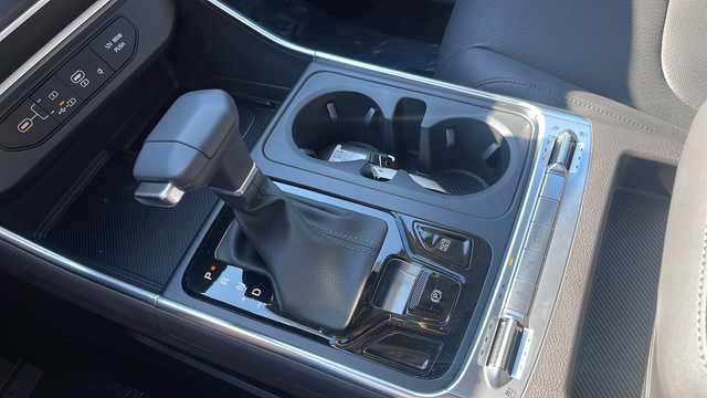 2027 Kia Carnival SX Prestige