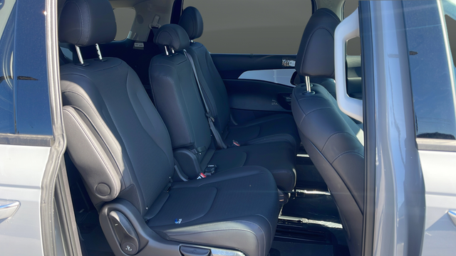 2027 Kia Carnival SX Prestige