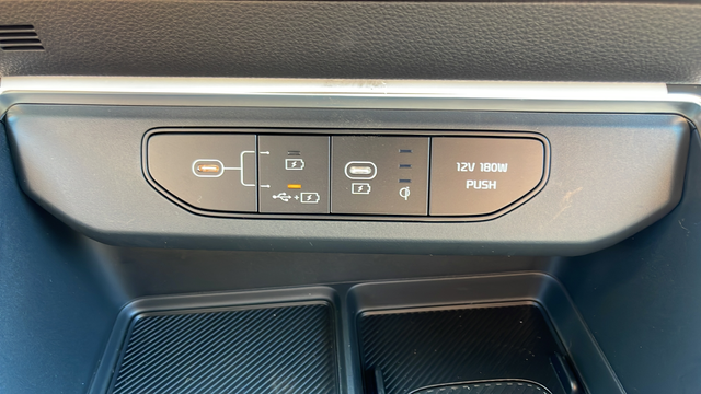 2027 Kia Carnival SX Prestige