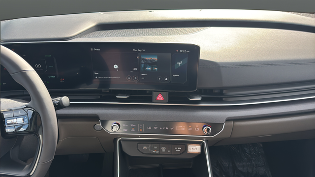 2027 Kia Carnival Hybrid SX