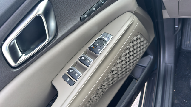 2027 Kia Carnival Hybrid SX