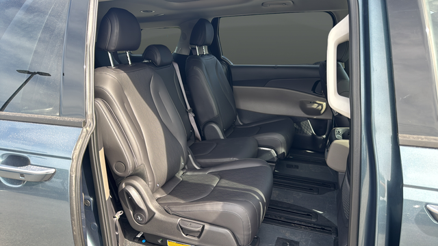 2027 Kia Carnival Hybrid SX