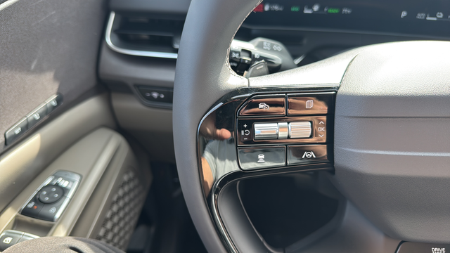 2027 Kia Carnival Hybrid SX