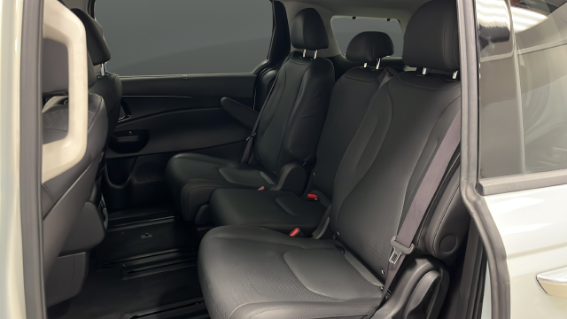 2025 Kia Carnival Hybrid SX Prestige