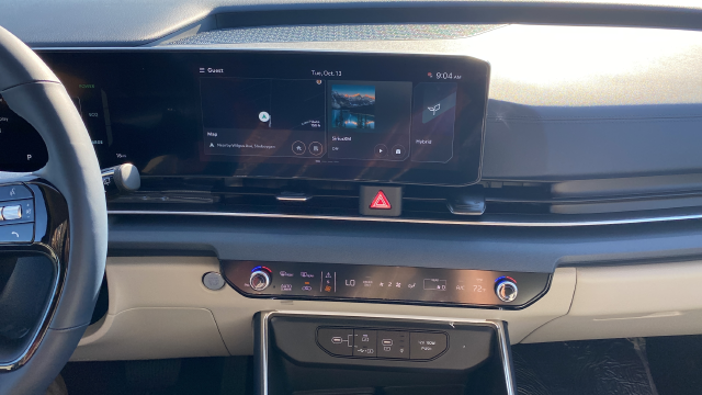 2027 Kia Carnival Hybrid SX