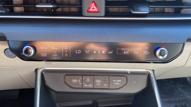 2027 Kia Carnival Hybrid SX
