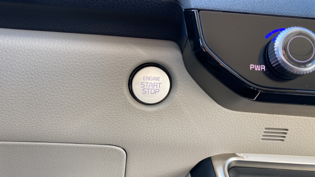 2027 Kia Carnival Hybrid SX