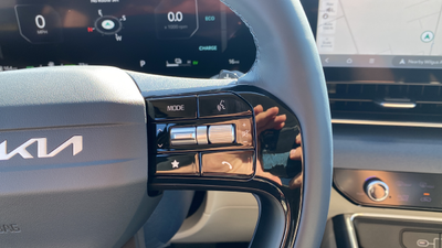 2027 Kia Carnival Hybrid SX