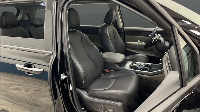 2025 Kia Carnival Hybrid SX