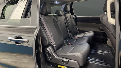 2025 Kia Carnival Hybrid SX