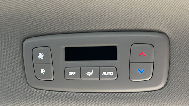 2025 Kia Carnival Hybrid SX
