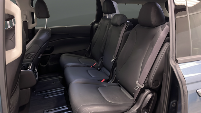 2025 Kia Carnival Hybrid SX Prestige