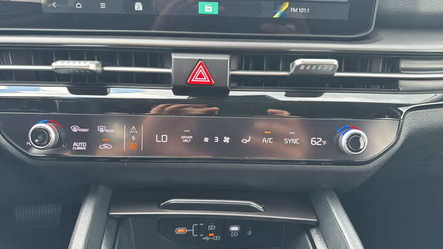 2027 Kia Sportage Hybrid EX