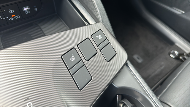 2027 Kia Sportage Hybrid EX