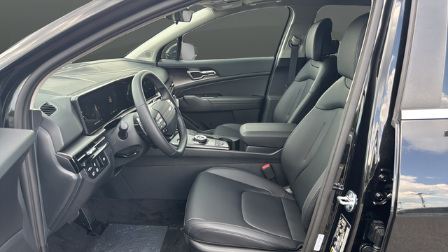 2027 Kia Sportage Hybrid EX