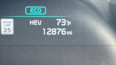 2025 Kia Sportage Plug-In Hybrid X-Line