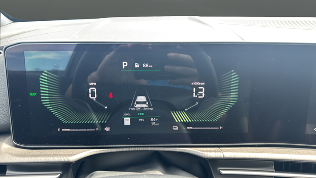 2027 Kia Sportage Plug-In Hybrid X-Line
