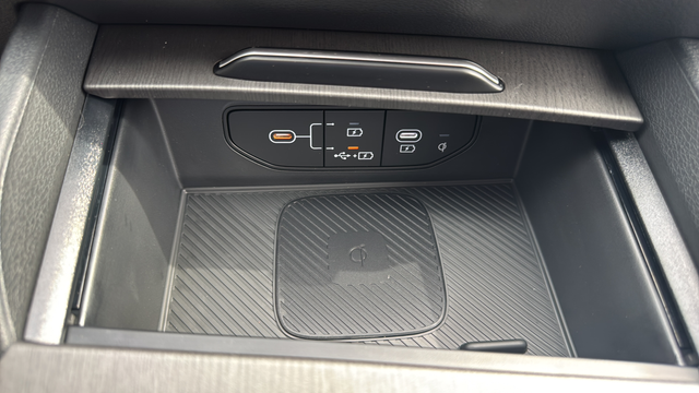 2027 Kia Sportage Plug-In Hybrid X-Line