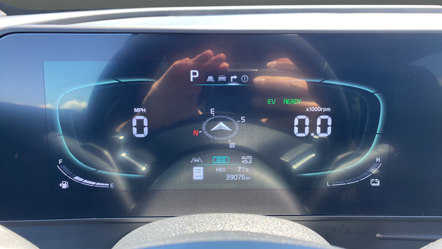 2024 Kia Sportage Plug-In Hybrid X-Line