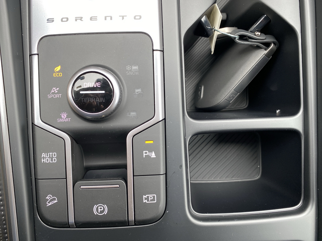 2026 Kia Sorento Hybrid EX
