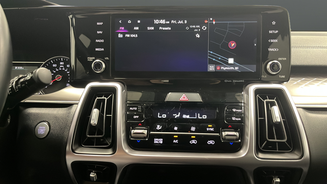 2024 Kia Sorento Hybrid EX