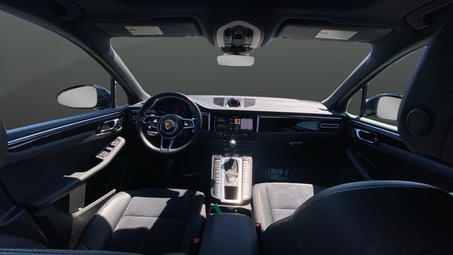 2021 Porsche Macan Base