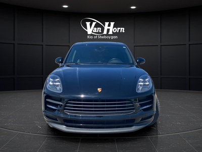 2021 Porsche Macan Base