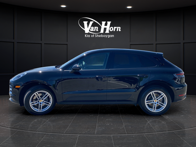 2021 Porsche Macan Base