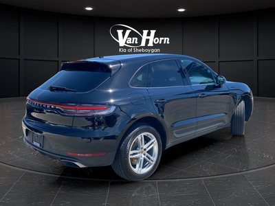 2021 Porsche Macan Base