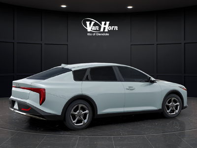 2026 Kia K4 LXS